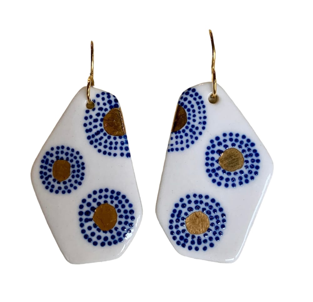 Image of Navy Eye Earrings (3.5x4cm)