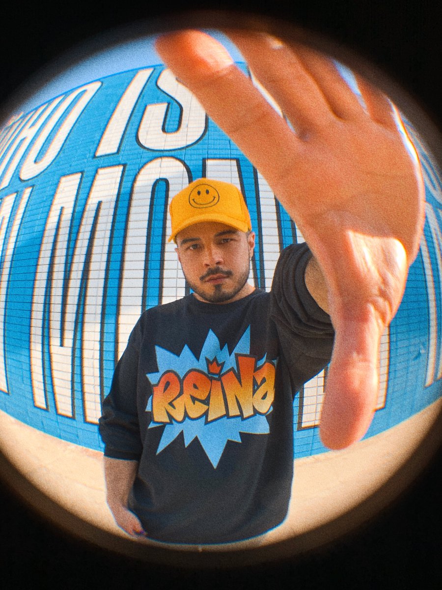 Image of REINA GRAFFITI TEE