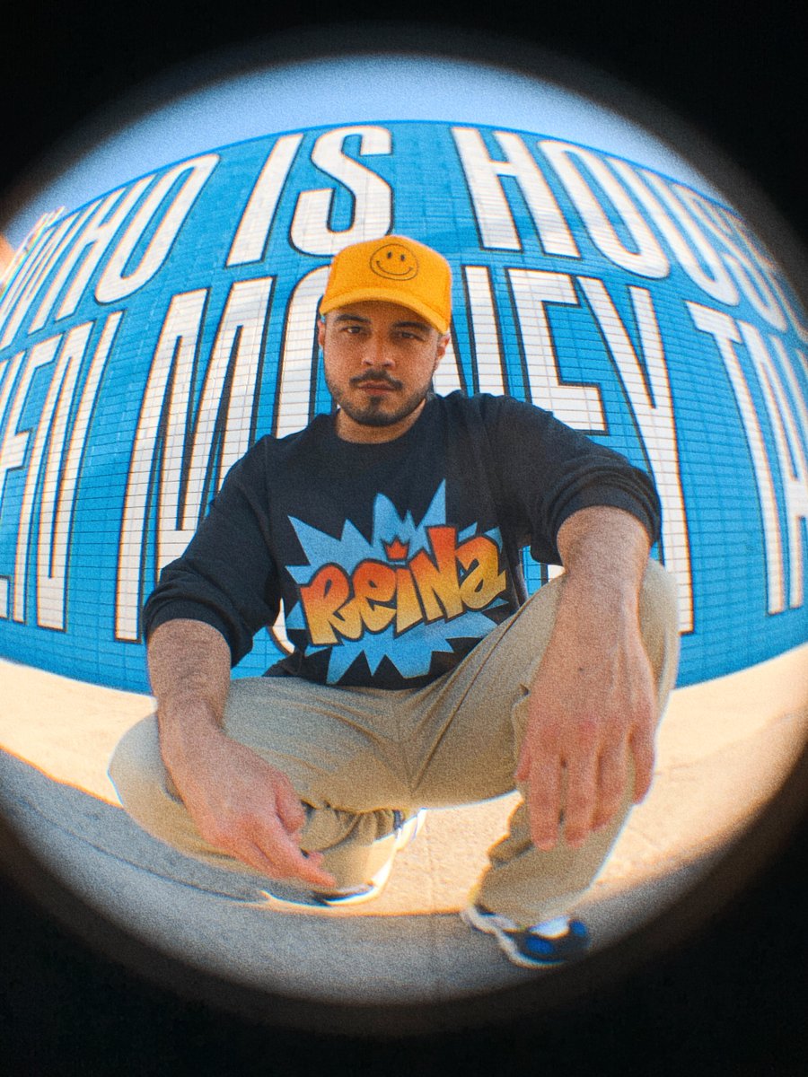 Image of REINA GRAFFITI TEE