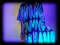 Image 5 of vEiL Tee (2XL)