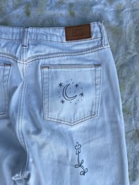 Image 5 of Illustrated Jeans No 3 - White with Black W29 L32