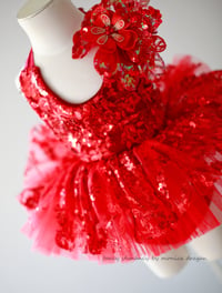 Image 2 of Ruby Dream deluxe floral outfit