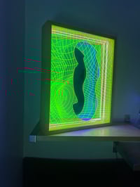 Image 2 of Wormhole Mirror Box