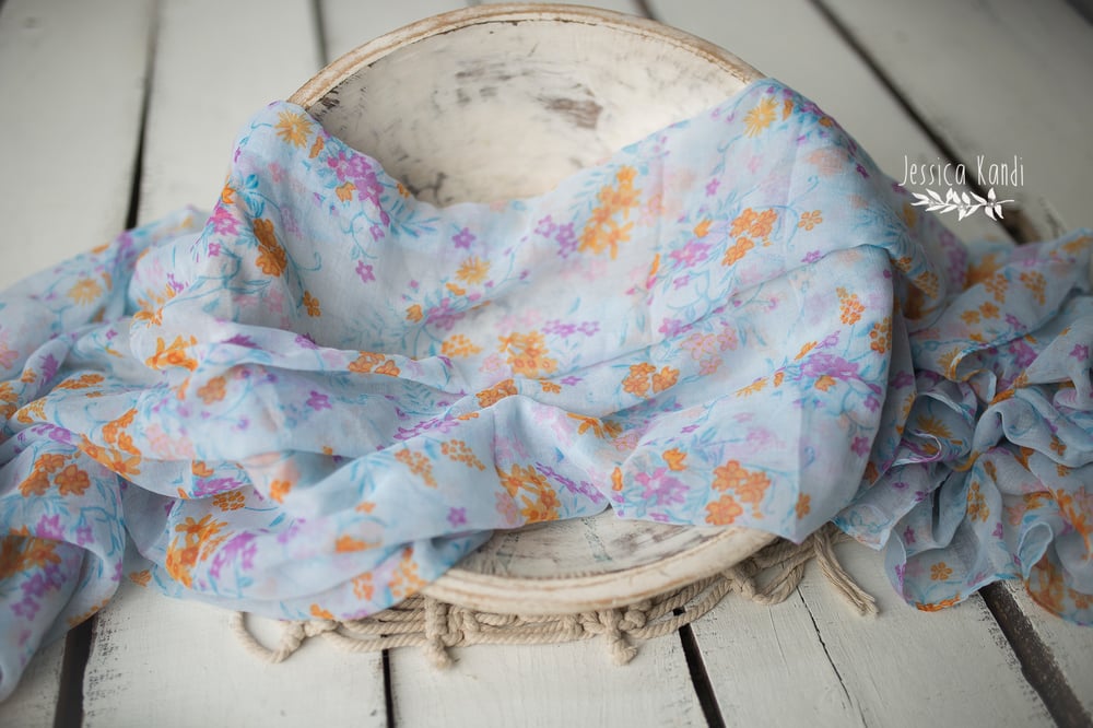 Image of Floral wrap/layer