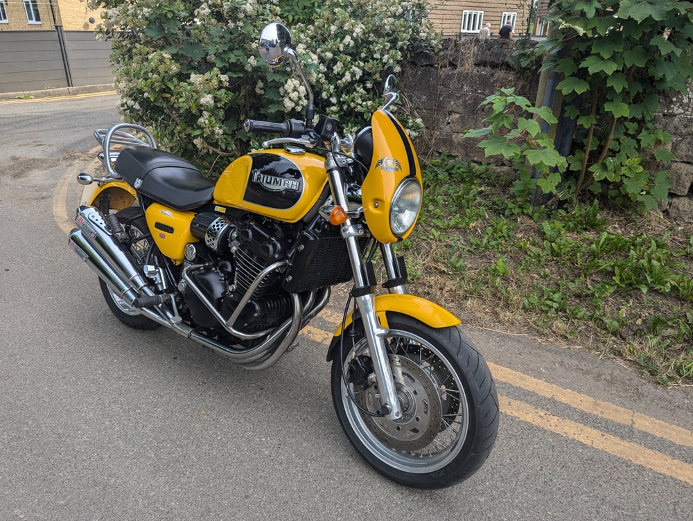 Triumph thunderbird sport 
