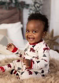 Image 2 of Christmas Milk & Cookies Mini-Sessions  <b>(<u>WEEKEND </u>SESSIONS)</b>