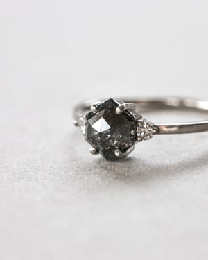 Image of Platinum, Hexagonal dark grey diamond Trilogy ring