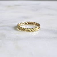 Image 1 of 3mm Wreath Ring in Gold