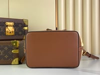 Image 4 of LV RaffiaTote