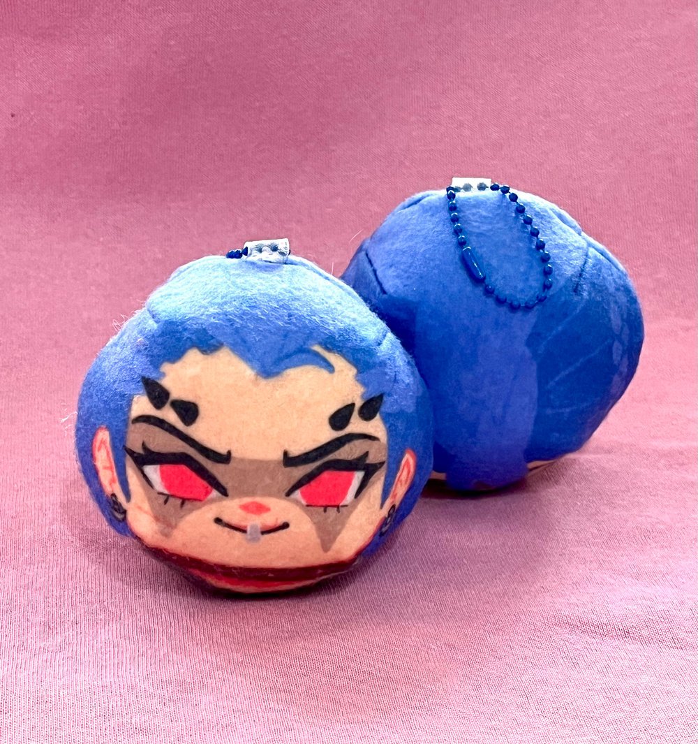 Image of Junker Queen round keychain plushie