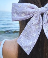 Image 2 of OLIVIA BOW · lavender haze