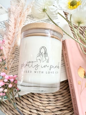 Image of SIGNATURE CANDLE