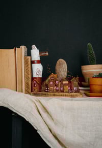 Image 1 of Holder (stopper) for books “Kvalba Town”