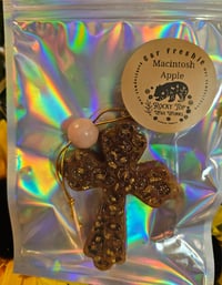 Image 2 of Leopard Cross car freshie - macintish apple
