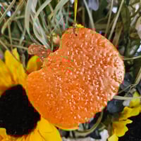 Image 3 of 4" pumpkin w/ sunflower freshie - apple pie