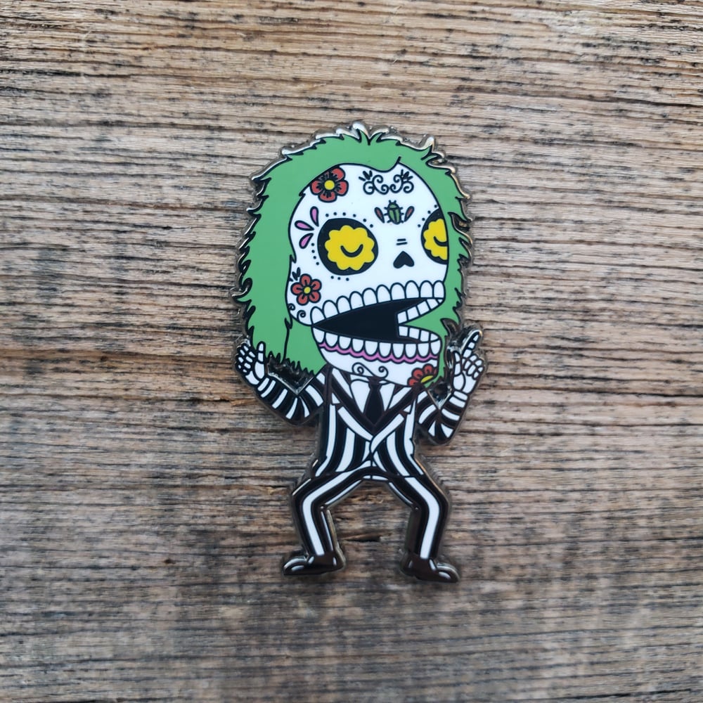 Beetlejuice Calavera Enamel Pin