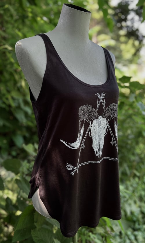 Image of RAM SKULL BLACK SIDE SLIT TANK