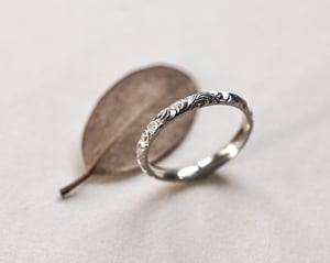 Image of Platinum 2mm Floral engraved ring