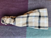 Image 6 of Linen Elastic Hair Covering in Beige Plaid 