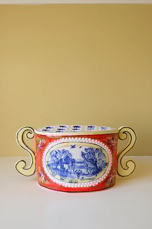 Image of A Romantic Vase From Bungay - Romantic Vase
