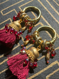 Image 2 of Red Afghan tassel ear weights 