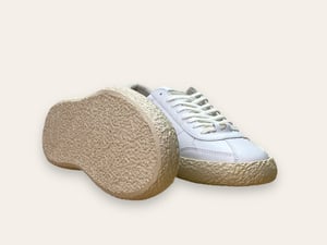 Image of Classic leather white/taupe by Puraai