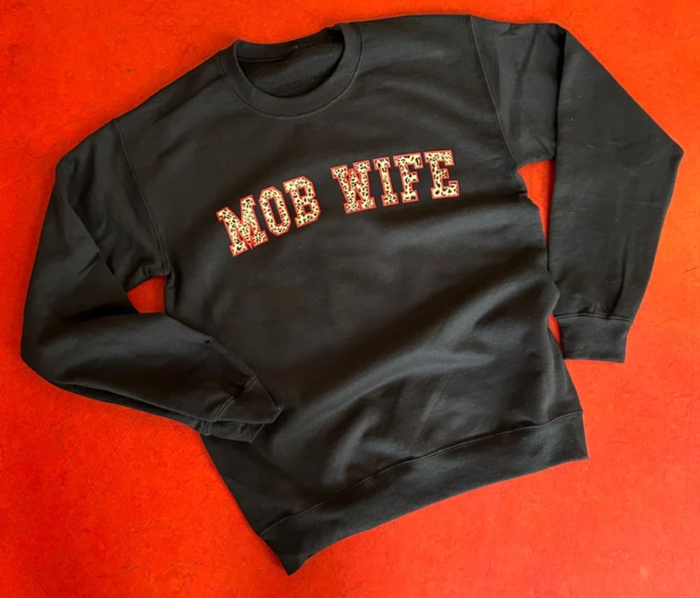 Image of MOB WIFE BLACK