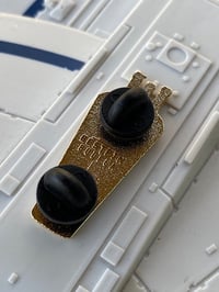 Image 3 of DO-UC9? pin