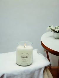 Image 2 of Smells Like Comfort 12 oz Apothecary Soy Wax Candle