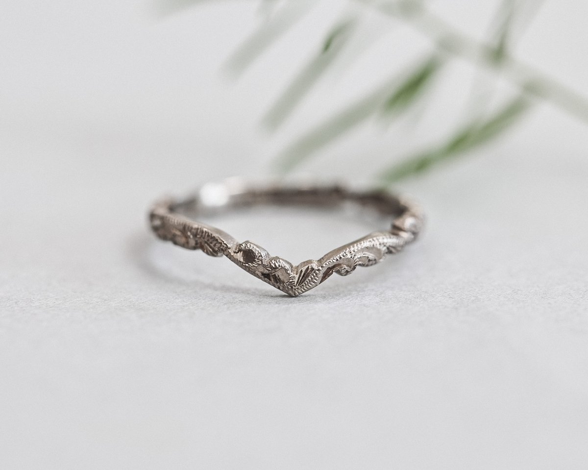 Image of 2mm width, 18ct White gold, floral carved 'wishbone shaped' ring.