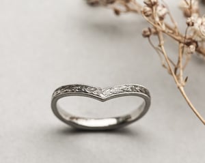 Image of Platinum 2mm flat court laurel leaf and milled edge engraved wishbone ring