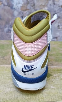 Image 6 of NIKE AIR TRAINER MAX SIZE 7.5US 40.5EUR 