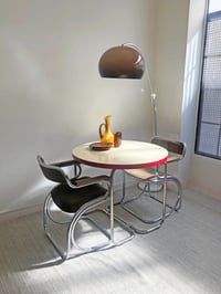 Image 4 of //VENDIDA//  MESA DE MELAMINA CON PATAS CROMADAS, AÑOS 60