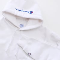 Image 3 of CHAMPION JAPAN EXCLUSIVE ACTION STYLE HOODIE TT (WHITE)