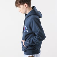 Image 4 of CHAMPION JAPAN EXCLUSIVE ACTION STYLE HOODIE (NAVY)