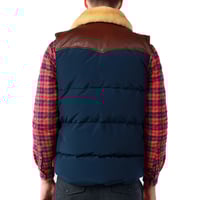 Image 2 of PENFIELD ROCK WOOL LEATHER VEST (NAVY)