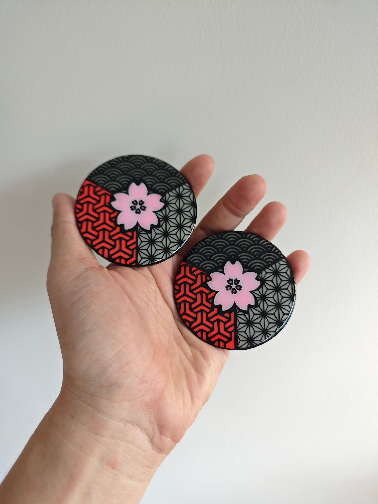 Image of Sakura tri motif pattern