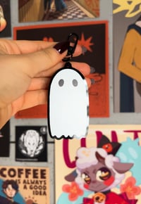 Image 2 of Classic Ghost - Acrylic Keychain