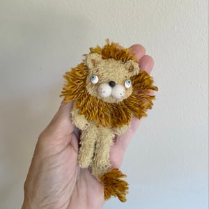 Image of Max the Floppy Lion