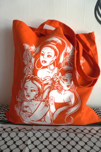 Image 5 of Three Sisters Casual Tote