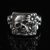 Image 1 of Pushin' Daisies ring 