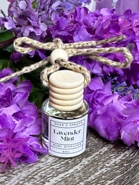 Image 3 of Essential Oil Mini Car Diffuser 
