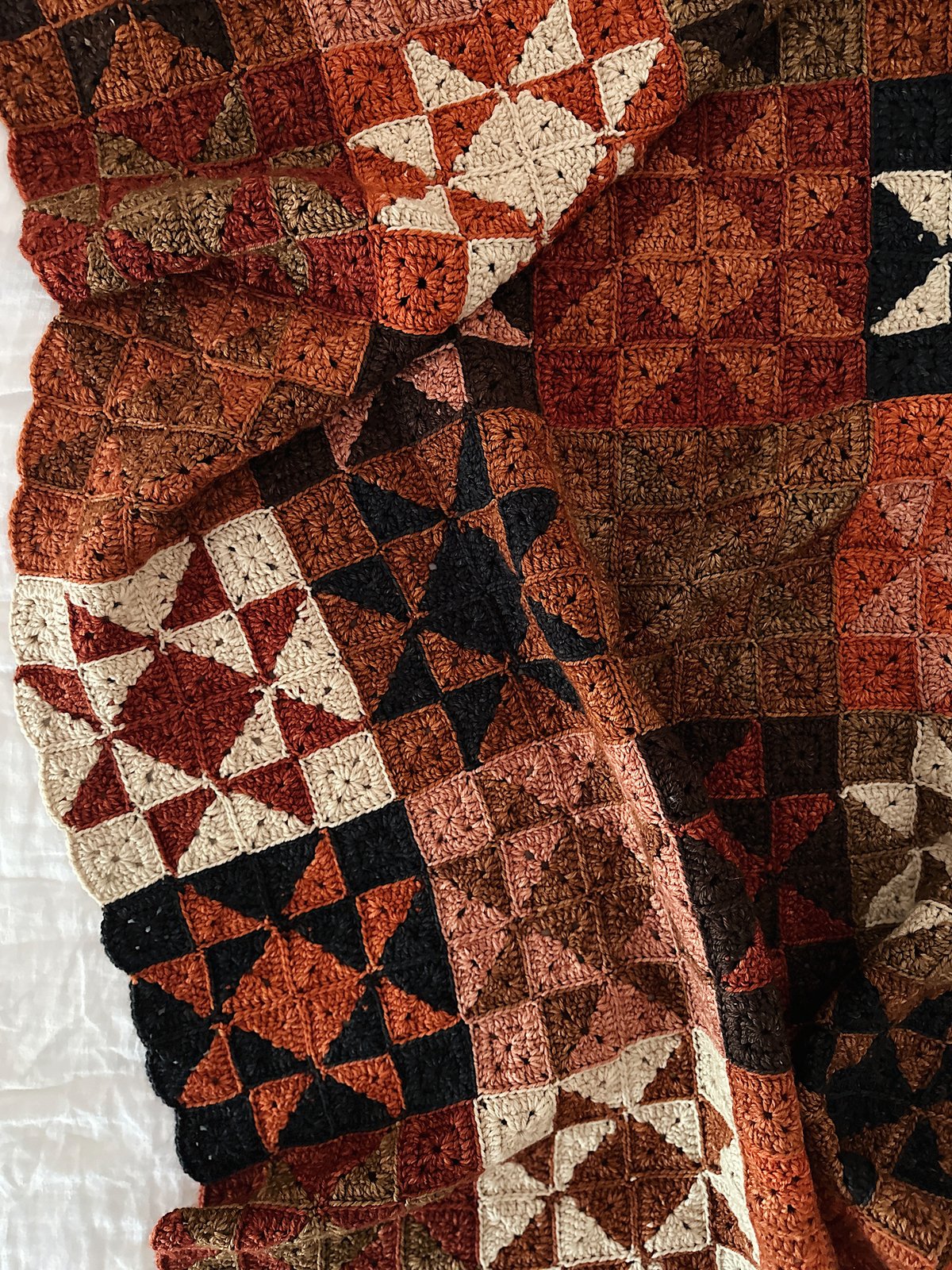 Apothecary (PREORDER 10 WEEKS)