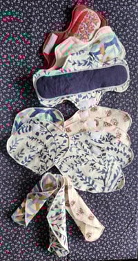 Image 2 of Linen Pad 12 Pack- Pretty Prints