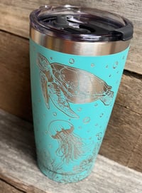 Image 3 of Sea Turtles and Jellyfish 20oz Tumbler