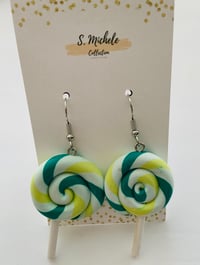Swirl Lollipop Earrings (green & yellow)