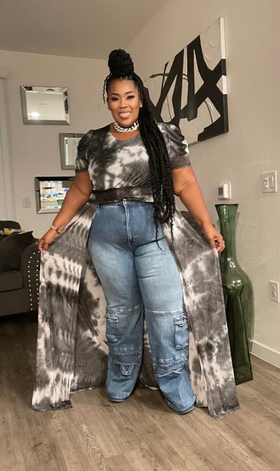 Image of 3PACK PLUS SIZE LONG FLARE FRONT PUFF SHOULDER TOP-GREY