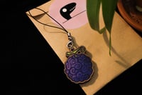 Image 1 of Charms en bois Fruits du démon