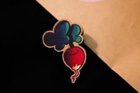 Image 2 of Pins en bois fruits et légumes