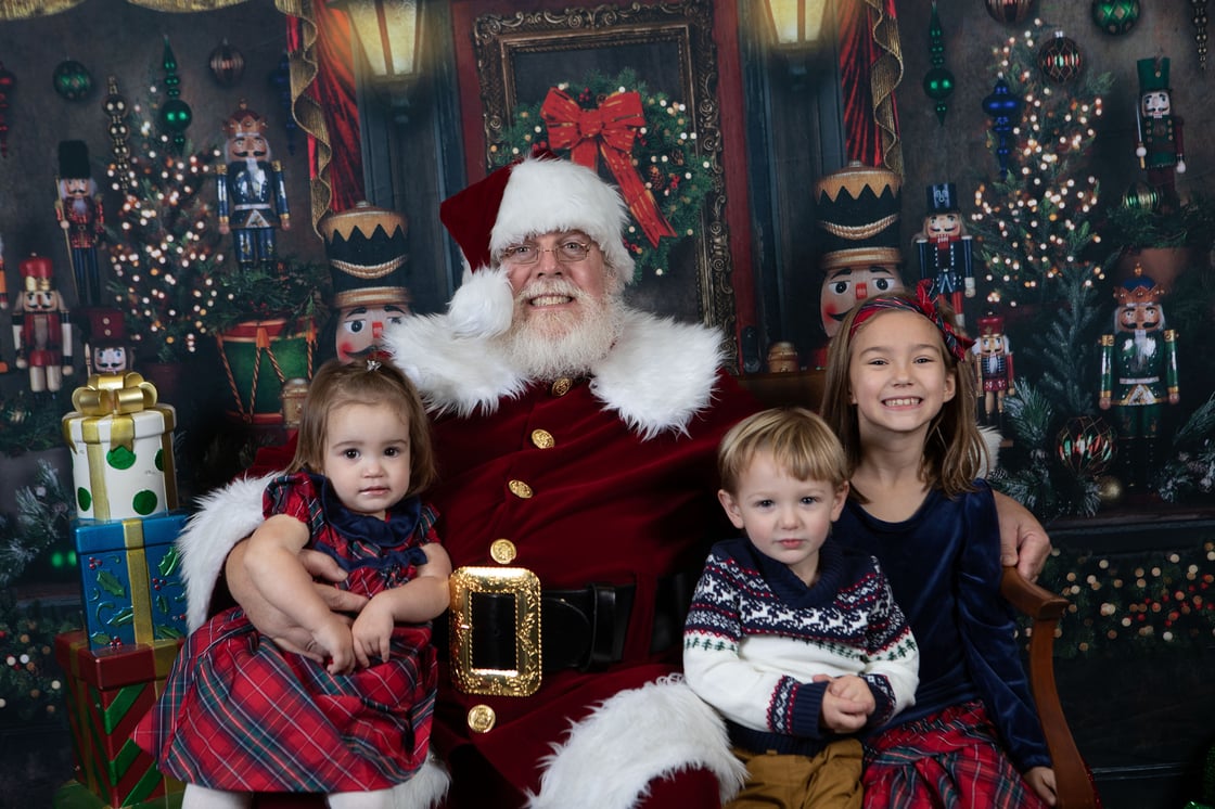 Image of Santa Pictures ( $25 retainer fee)